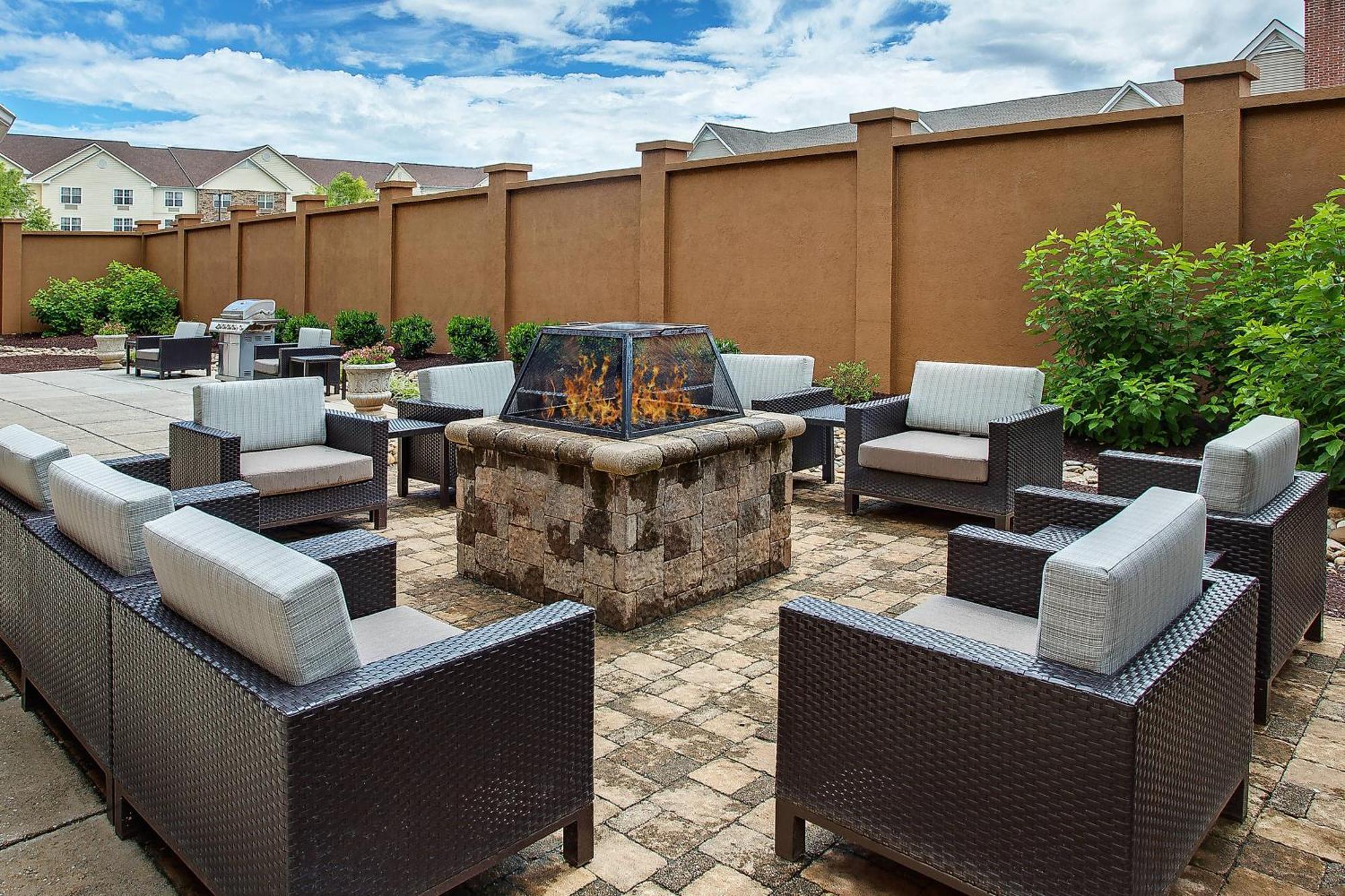 Courtyard Knoxville Cedar Bluff Eksteriør billede